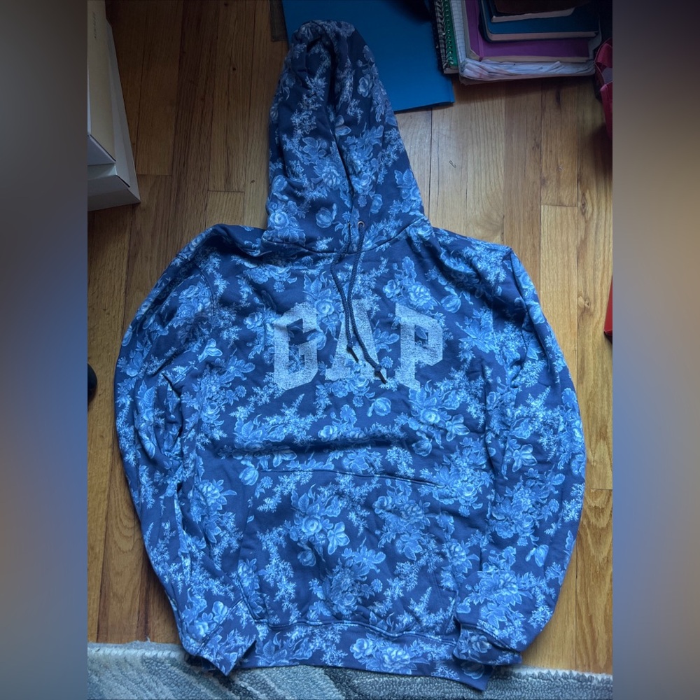 GAP X Love Shack Fancy Floral Pullover Blue Oversize Hoodie Size M NWT